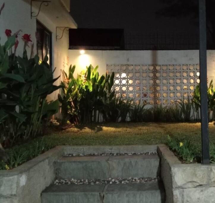Stylish Villa At Green Apple U 35A Cipanas Puncak Sindanglaya المظهر الخارجي الصورة